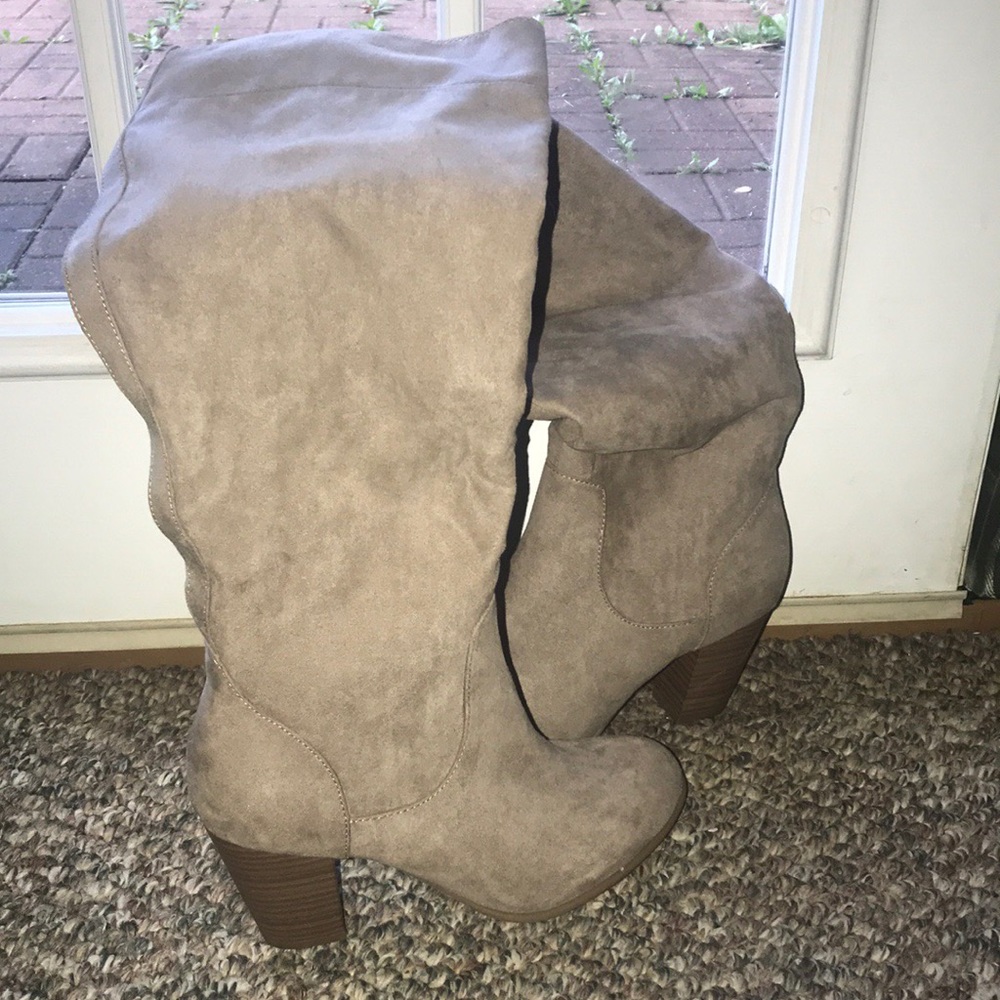 Heel boots